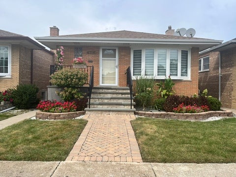 Photo of 6316 W 64th Street, Chicago, IL 60638 (MLS # 12764045)