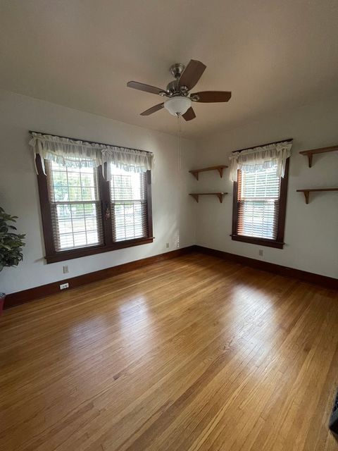 Tiny photo for 229 W Moore Street, Ottawa, IL 61350 (MLS # 12490623)