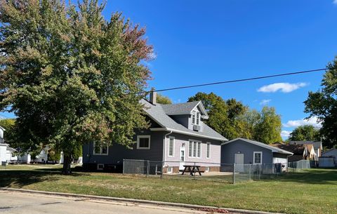 Tiny photo for 229 W Moore Street, Ottawa, IL 61350 (MLS # 12490623)