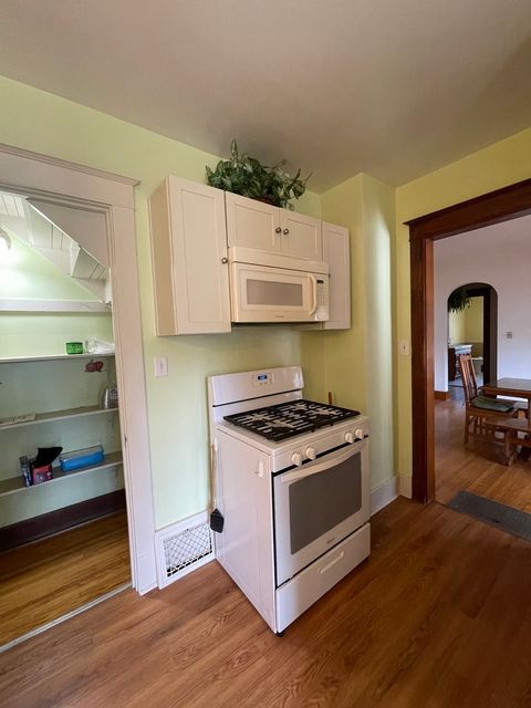 Tiny photo for 229 W Moore Street, Ottawa, IL 61350 (MLS # 12490623)