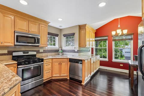 Tiny photo for 442 Harbor Drive, Carpentersville, IL 60110 (MLS # 12690458)