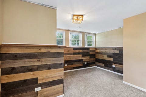 Tiny photo for 442 Harbor Drive, Carpentersville, IL 60110 (MLS # 12690458)