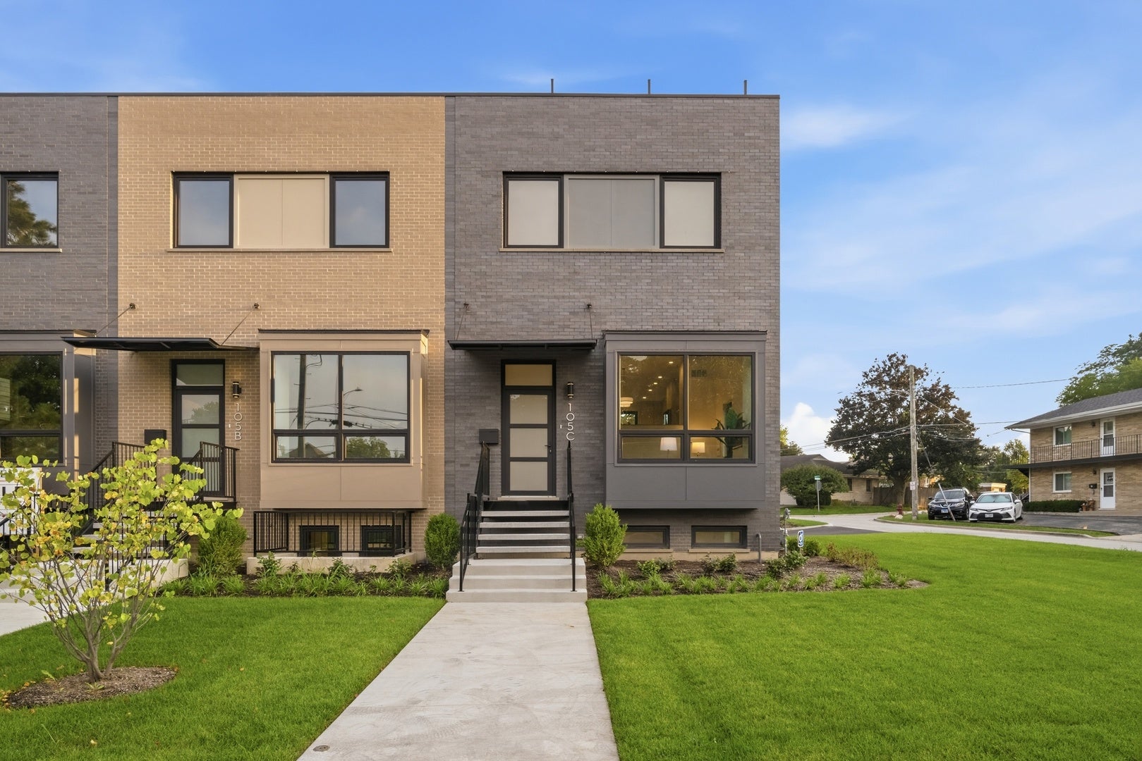 105 Prairie Avenue 105C