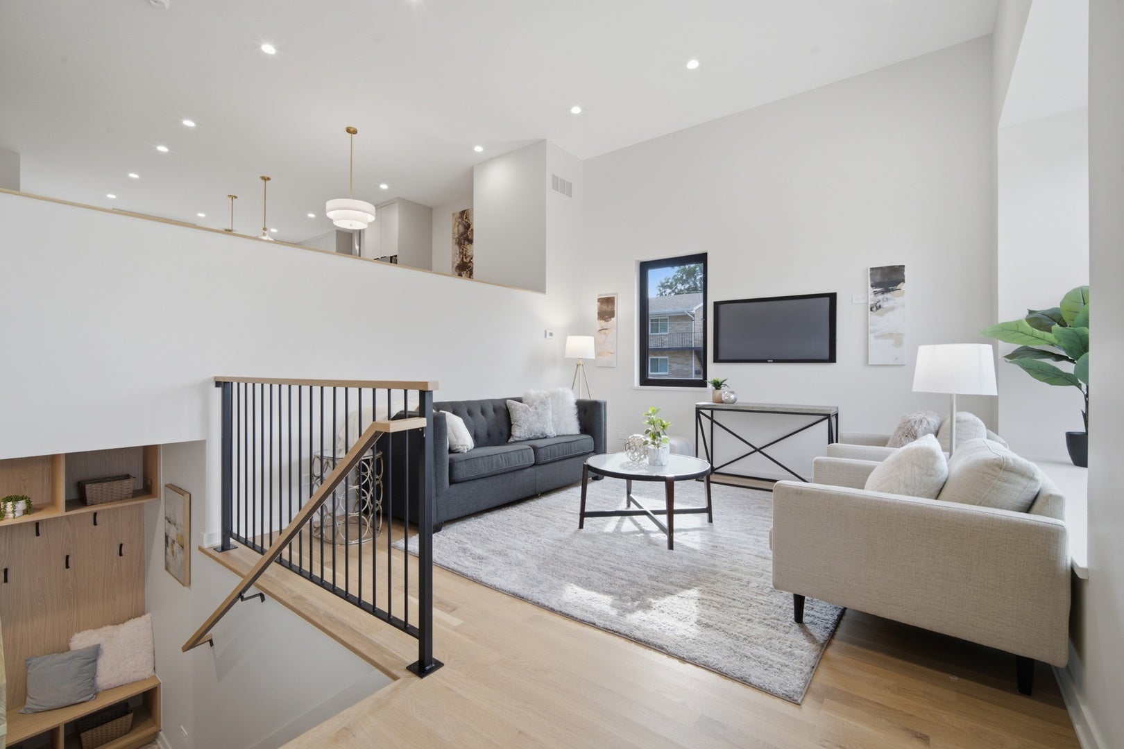 105 Prairie Avenue 105C