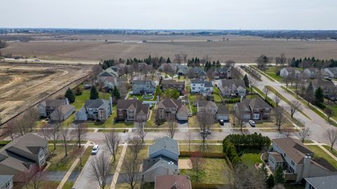 Tiny photo for 305 Hampton Road, Sugar Grove, IL 60554 (MLS # 12585681)