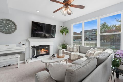 Tiny photo for 305 Hampton Road, Sugar Grove, IL 60554 (MLS # 12585681)