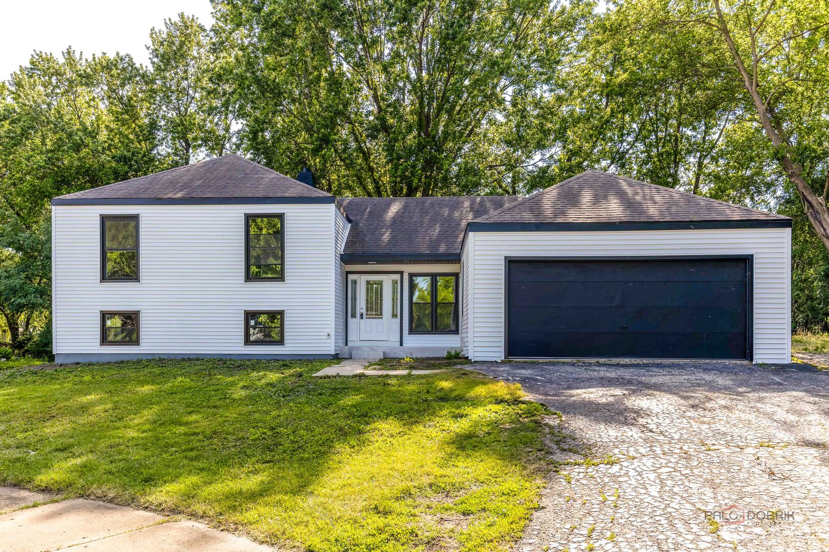 1482 Pebblestone Cove
