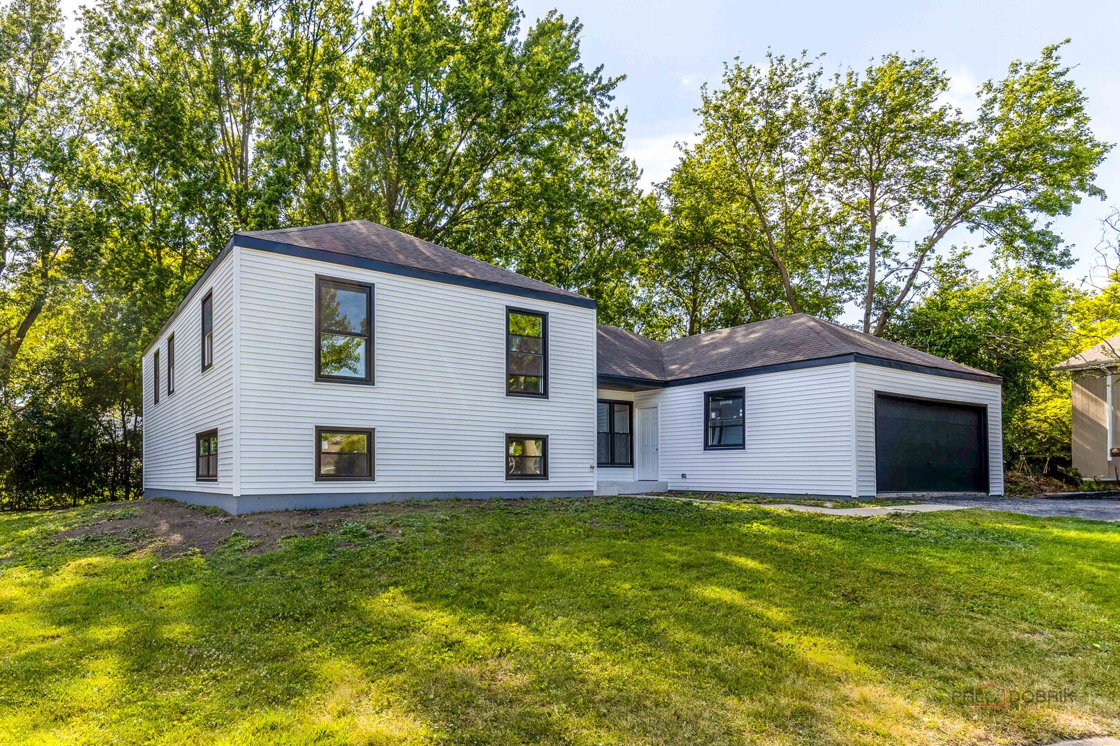 1482 Pebblestone Cove