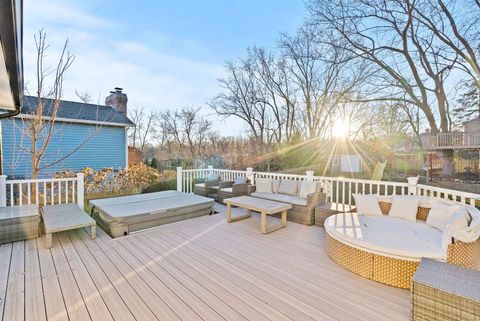 Tiny photo for 1020 S Grove Avenue, Barrington, IL 60010 (MLS # 12573037)