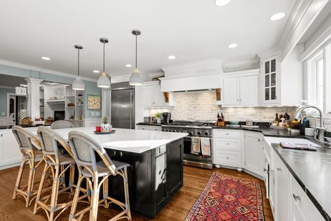 Tiny photo for 1020 S Grove Avenue, Barrington, IL 60010 (MLS # 12573037)