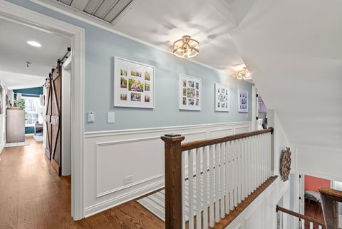 Tiny photo for 1020 S Grove Avenue, Barrington, IL 60010 (MLS # 12573037)