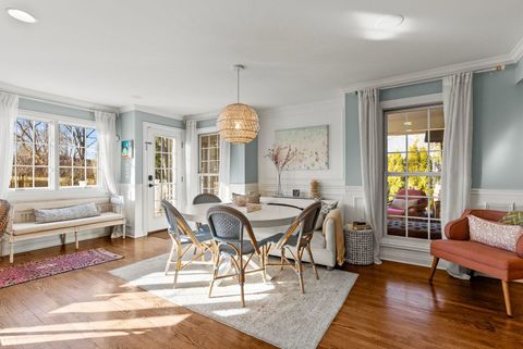 Tiny photo for 1020 S Grove Avenue, Barrington, IL 60010 (MLS # 12573037)