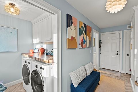 Tiny photo for 1020 S Grove Avenue, Barrington, IL 60010 (MLS # 12573037)