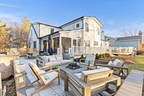 Tiny photo for 1020 S Grove Avenue, Barrington, IL 60010 (MLS # 12573037)