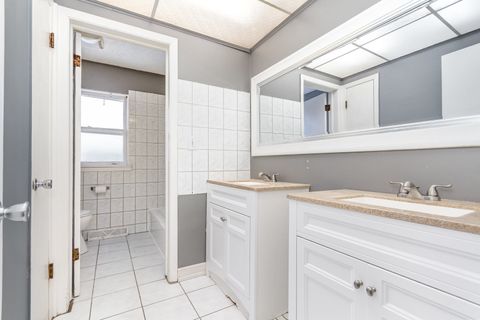 Tiny photo for 2913 Kensington Avenue, Westchester, IL 60154 (MLS # 12526546)