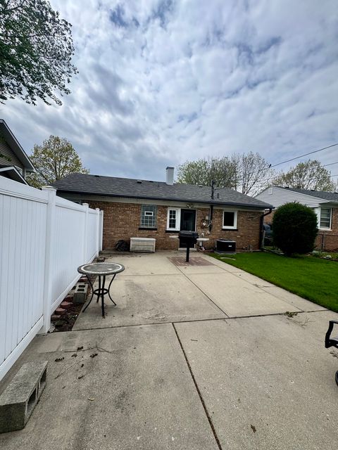 Tiny photo for 13231 S Avenue N Ave, Chicago, IL 60633 (MLS # 12635604)