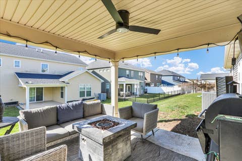 Tiny photo for 407 Bardeen Lane, Champaign, IL 61822 (MLS # 12666957)