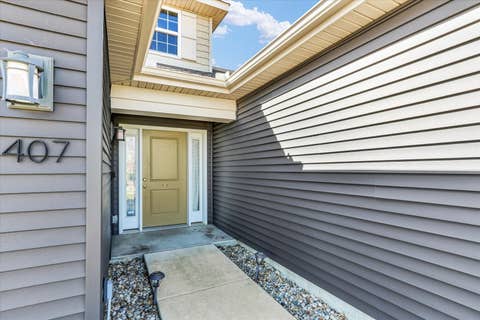 Tiny photo for 407 Bardeen Lane, Champaign, IL 61822 (MLS # 12666957)