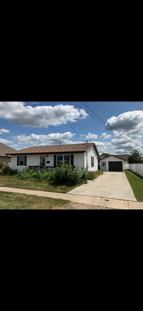 Photo of 1115 S Broadway Street, Coal City, IL 60416 (MLS # 12739538)