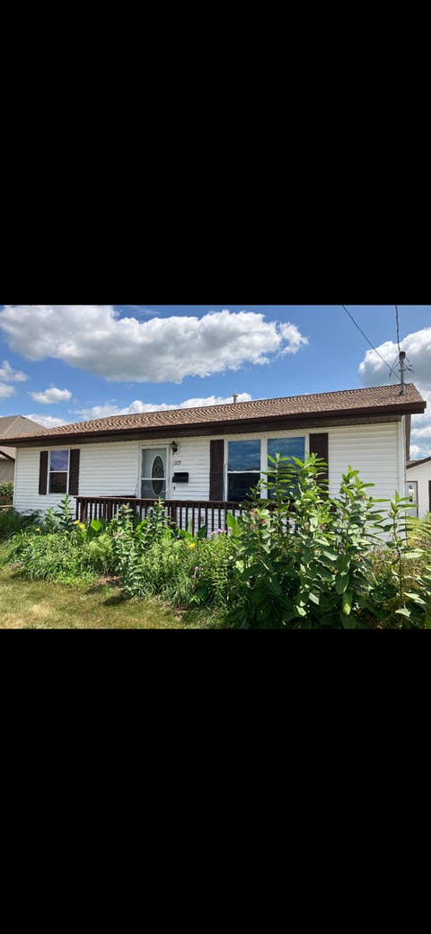Tiny photo for 1115 S Broadway Street, Coal City, IL 60416 (MLS # 12739538)