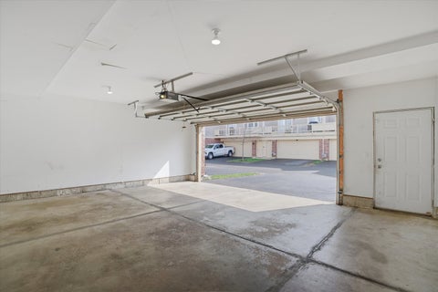 Tiny photo for 2720 N Greenwood Avenue, Arlington Heights, IL 60004 (MLS # 12619968)
