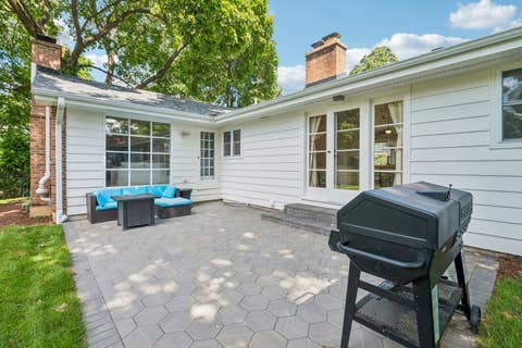 Tiny photo for 394 Bryant Avenue, Glen Ellyn, IL 60137 (MLS # 12737702)