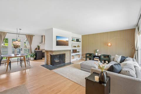 Tiny photo for 394 Bryant Avenue, Glen Ellyn, IL 60137 (MLS # 12737702)