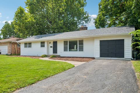 Tiny photo for 394 Bryant Avenue, Glen Ellyn, IL 60137 (MLS # 12737702)