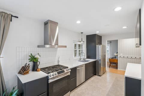 Tiny photo for 394 Bryant Avenue, Glen Ellyn, IL 60137 (MLS # 12737702)
