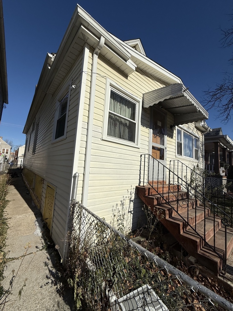 5322 W 23rd Street