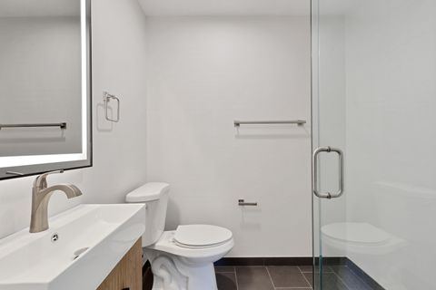 Tiny photo for 1640 W Sherwin Avenue #3B, Chicago, IL 60626 (MLS # 12510361)