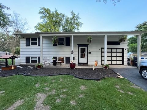 Photo of 19 Wyndham Drive, Montgomery, IL 60538 (MLS # 12456052)