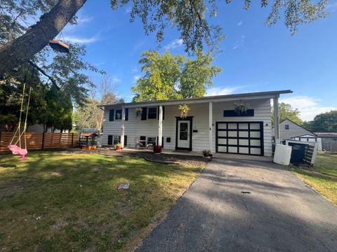 Tiny photo for 19 Wyndham Drive, Montgomery, IL 60538 (MLS # 12456052)