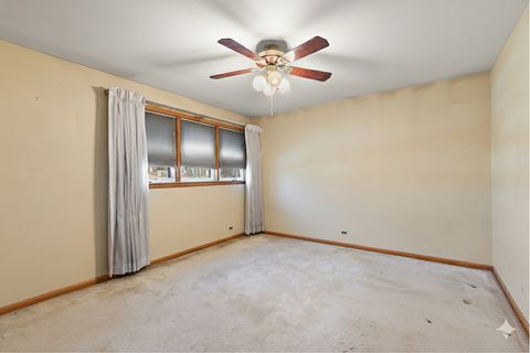 Tiny photo for 10008 Buell Court, Oak Lawn, IL 60453 (MLS # 12580253)