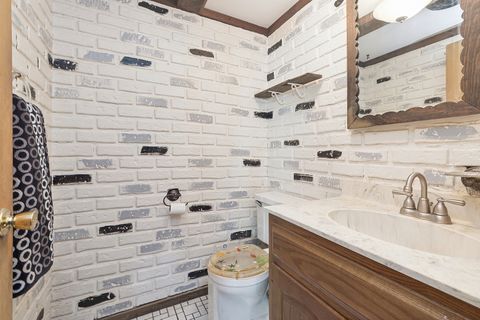 Tiny photo for 10008 Buell Court, Oak Lawn, IL 60453 (MLS # 12580253)