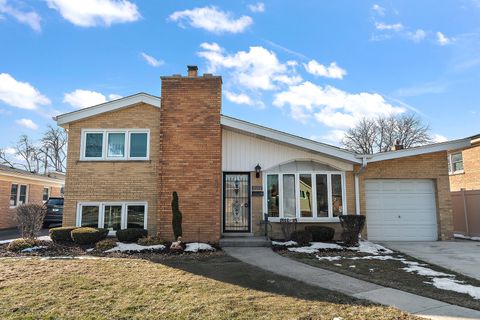 Photo of 10008 Buell Court, Oak Lawn, IL 60453 (MLS # 12580253)