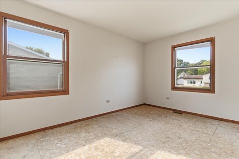 Tiny photo for 38633 N Cedar Avenue, Beach Park, IL 60099 (MLS # 12499662)