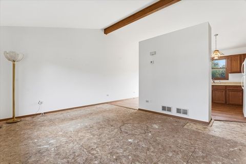 Tiny photo for 38633 N Cedar Avenue, Beach Park, IL 60099 (MLS # 12499662)