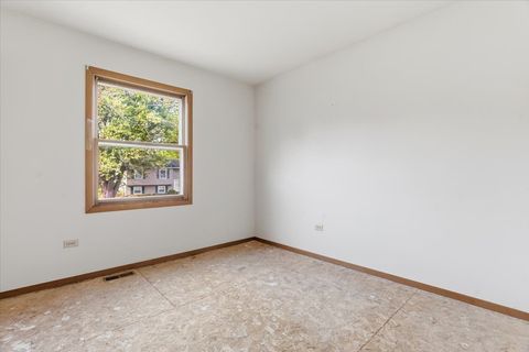 Tiny photo for 38633 N Cedar Avenue, Beach Park, IL 60099 (MLS # 12499662)