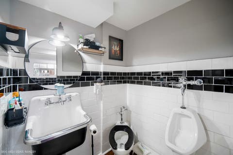 Tiny photo for 9717 S Hamlin Avenue, Evergreen Park, IL 60805 (MLS # 12723068)