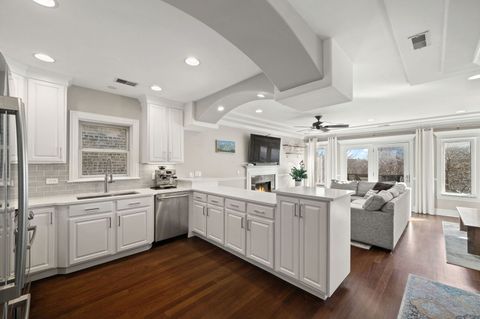 Tiny photo for 3652 N Fremont Street #3, Chicago, IL 60613 (MLS # 12583407)