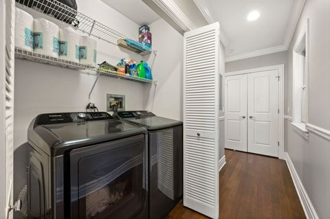 Tiny photo for 3652 N Fremont Street #3, Chicago, IL 60613 (MLS # 12583407)