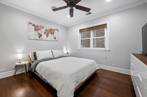 Tiny photo for 3652 N Fremont Street #3, Chicago, IL 60613 (MLS # 12583407)