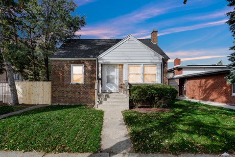 Photo of 3750 W 83rd Street, Chicago, IL 60652 (MLS # 12787602)
