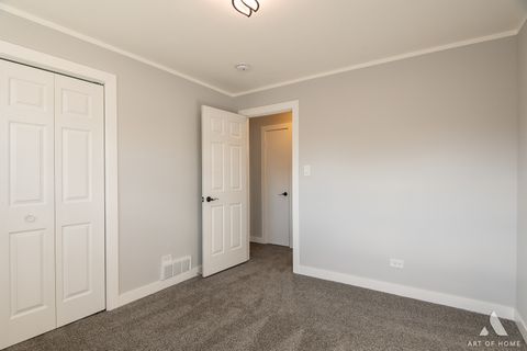 Tiny photo for 10956 S Nagle Avenue, Worth, IL 60482 (MLS # 12503008)