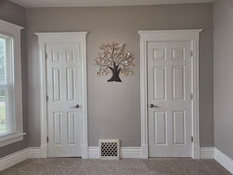 Tiny photo for 553 S Greenwood Avenue, Kankakee, IL 60901 (MLS # 12445066)