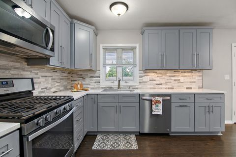 Tiny photo for 118 Meadows Court, Bourbonnais, IL 60914 (MLS # 12483192)