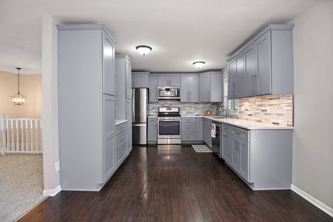 Tiny photo for 118 Meadows Court, Bourbonnais, IL 60914 (MLS # 12483192)