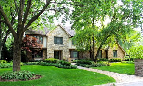 A home in Burr Ridge