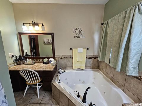 Tiny photo for 10586 N Spring Garden Lane, Mt Vernon, IL 62864 (MLS # EB460697)